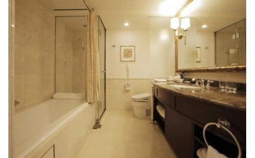 ホテルニューグランド 元祖料理満喫ツインルーム ペア宿泊券（1泊2食付・ルームサービスディナー）｜ホテル＆リゾート ホテル 横浜