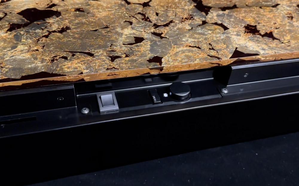 刀箱（箔漆 金箔）