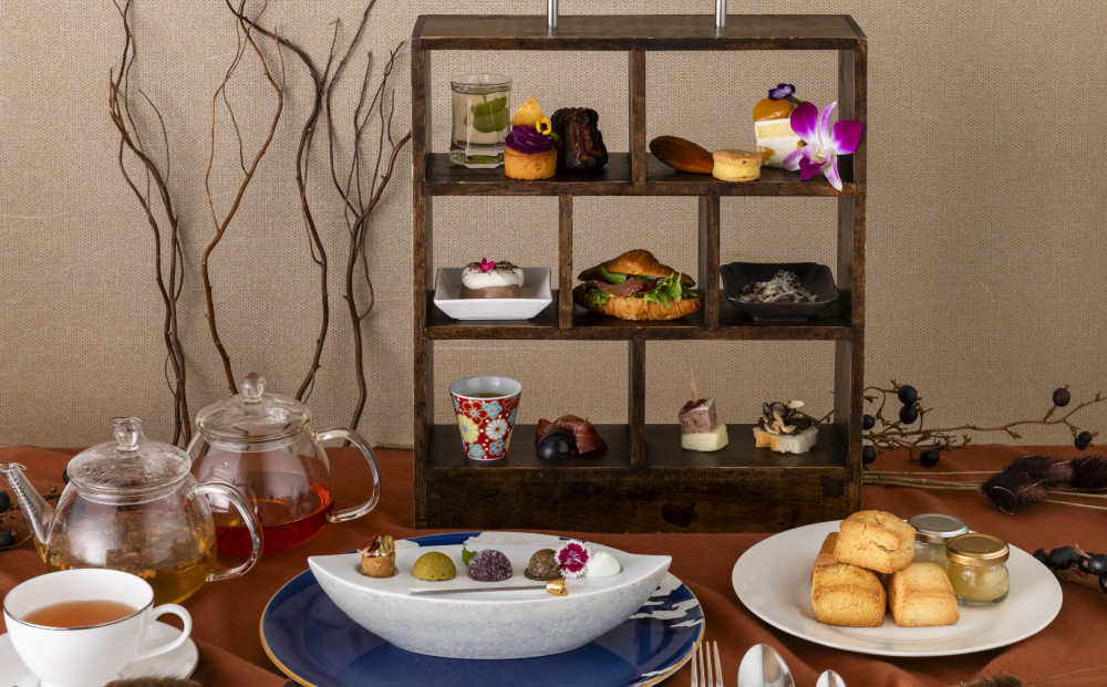 【Unico Polo Afternoon】季節のフルーツのアフタヌーン＋カフェフリーフロー　ペアチケット【三井ガーデンホテル横浜みなとみらいプレミア　20階】