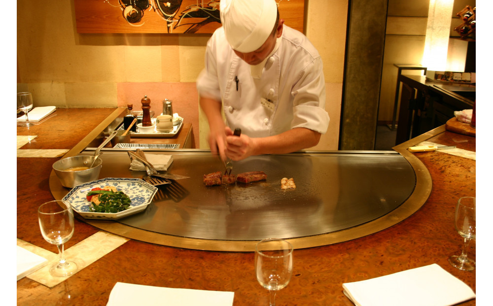 鉄板焼き「知喜多」 水信コース【２名様体験チケット】