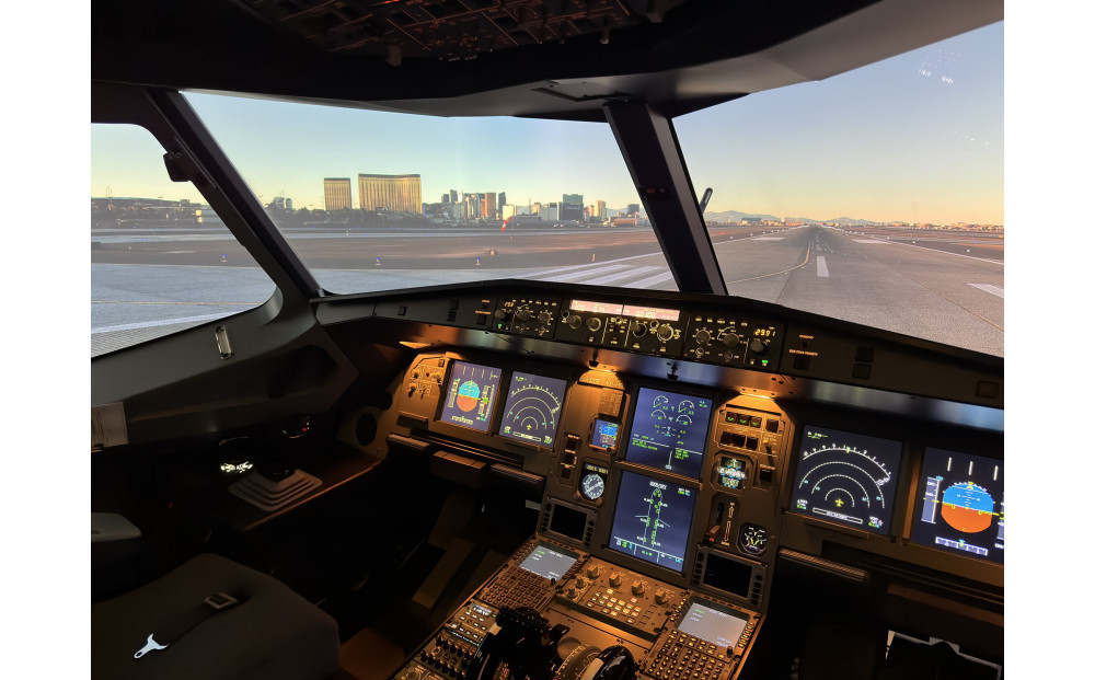 A320フライトシミュレーター90分操縦体験