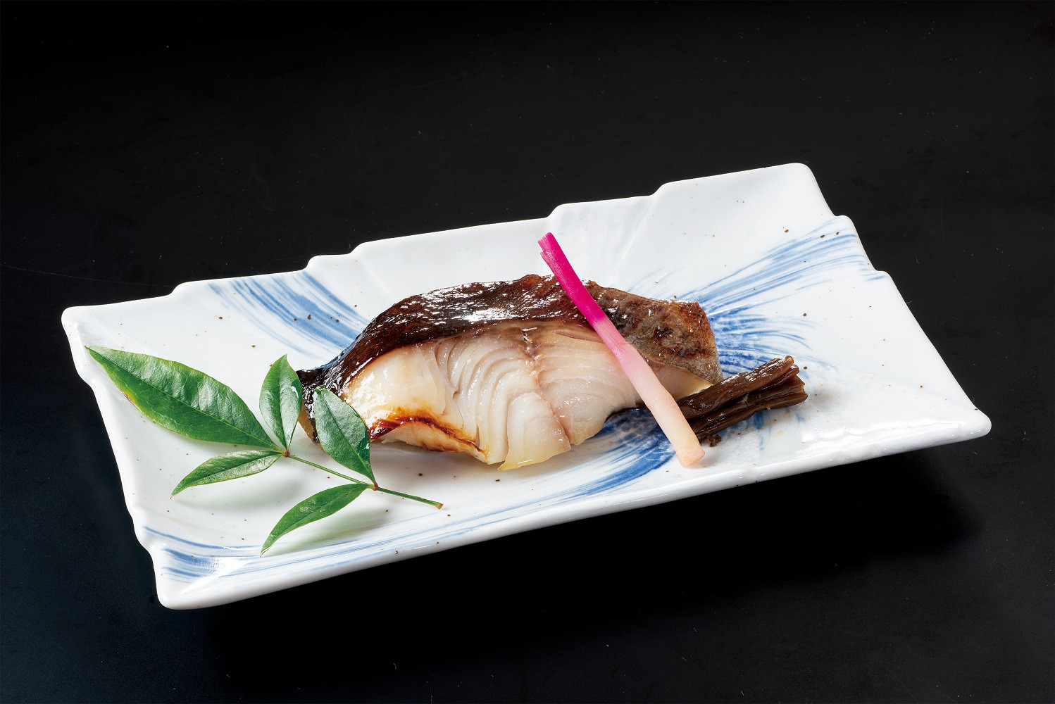 せんざん本店　金目鯛煮付け・吟醸酒粕漬け銀だらセット