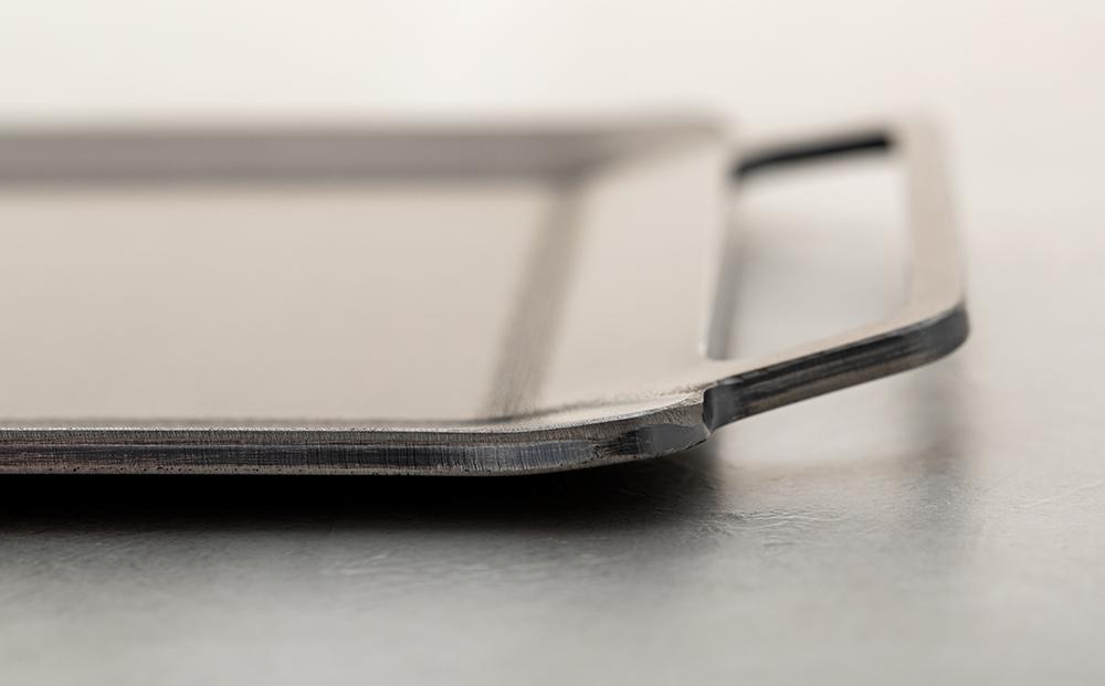 ミニ鉄板（A5）〈羽咋工業〉