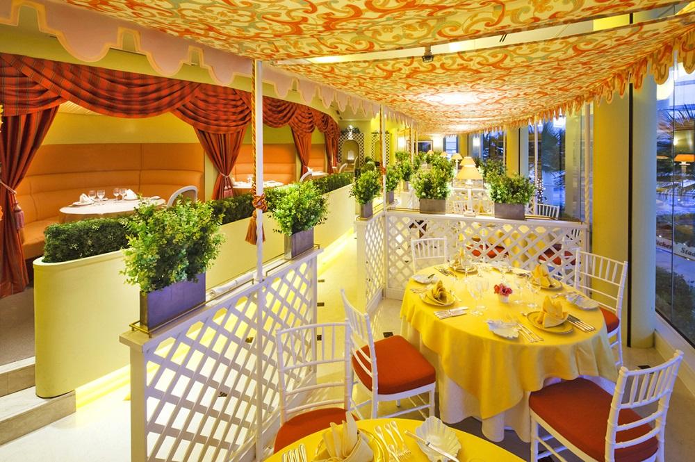 横浜ベイホテル東急　エグゼクティブツインパークビュー　ペアご宿泊券|ホテル＆リゾート ホテル 横浜（フランス料理「クイーン・アリス」ディナー付き）（平日限定）|ホテル＆リゾート ホテル 横浜