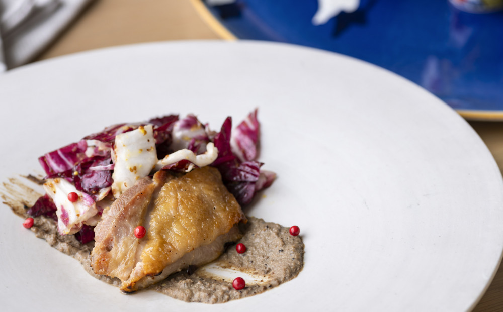 【Unico Polo Lunch】選べるメインなど 全6品EVOLTAランチコース＋乾杯スパークリング　ペアチケット【三井ガーデンホテル横浜みなとみらいプレミア　20階】