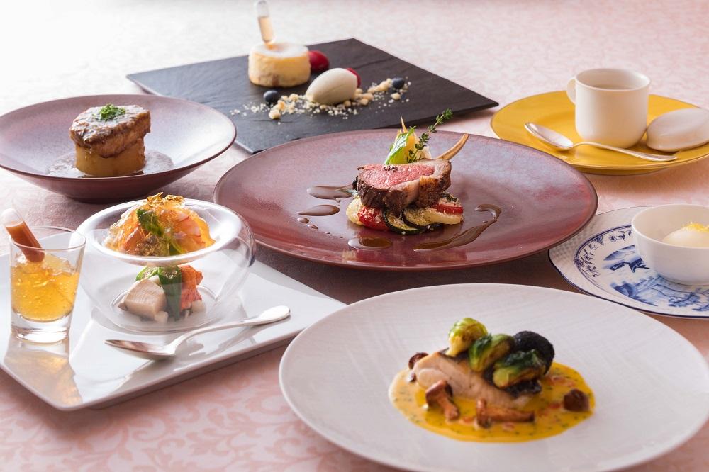 横浜ベイホテル東急 フランス料理「クイーン・アリス」ディナーペアご招待券（ウェルカムドリンク付）｜ホテル＆リゾート ホテル 横浜