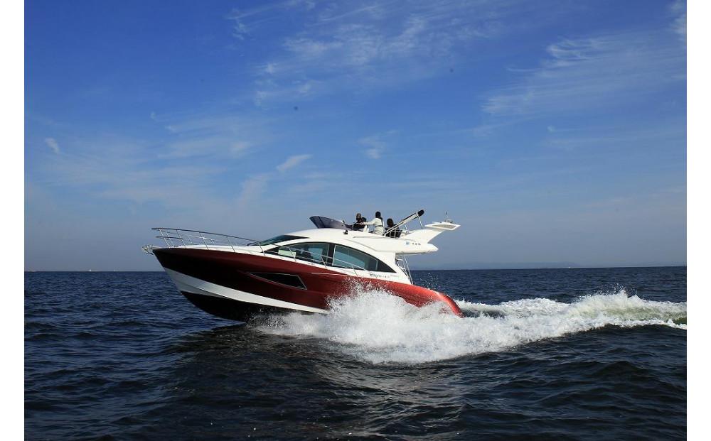 高級クルーザー貸し切り！ Yokohama Bay チャータークルーズ （３時間コース）