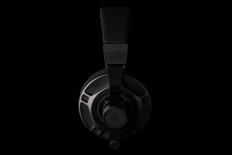 AFDS平面磁界型ヘッドホン final D7000 /新開発ピナ アライン ディフューザー搭載