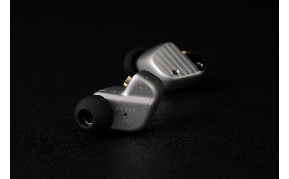 final 新 フラッグシップ 有線イヤホン A10000 ダイヤモンド振動板/高音質/最高峰/プレミアム