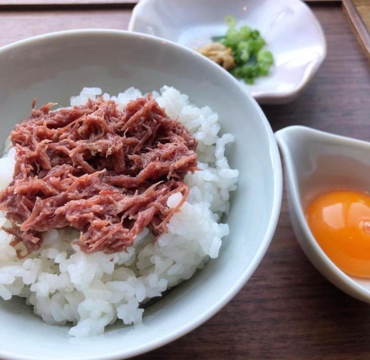 和牛コンビーフ、和牛ビーフジャーキー(短冊カット)、かわさき香辛子ケーゼの３点セット