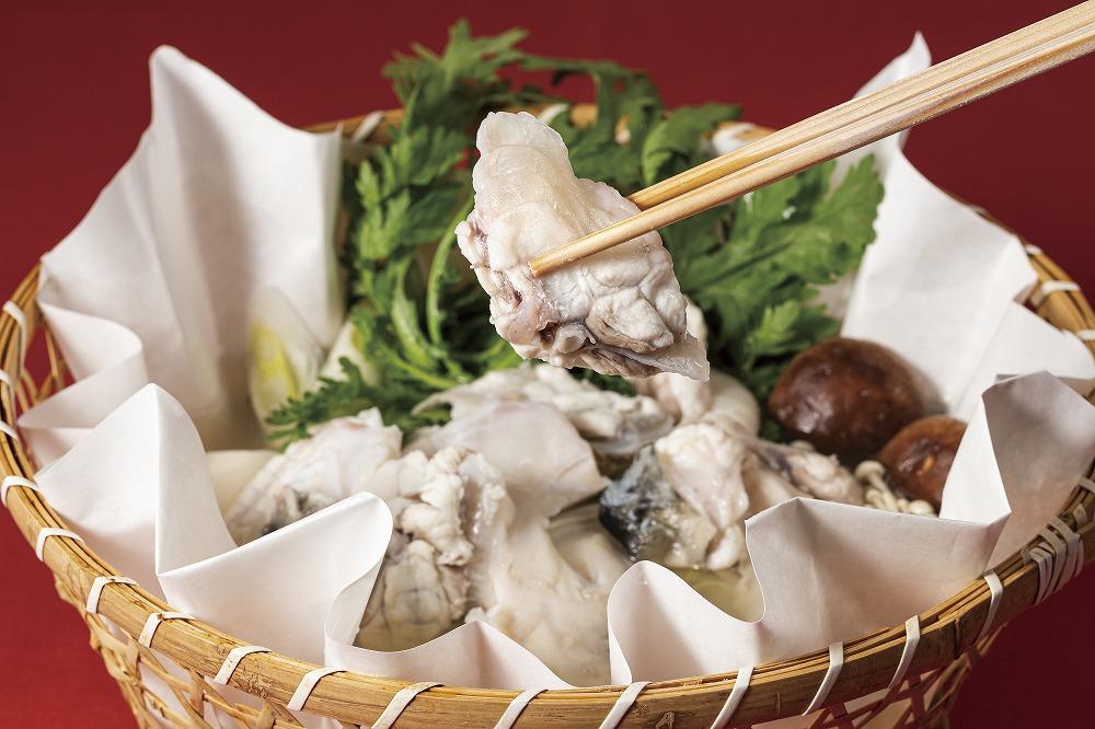 【とらふぐ亭】泳ぎとらふぐセットお食事券＜2名様分＞【国産高級とらふぐ使用】