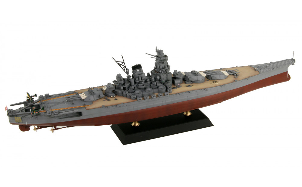 1/700  日本海軍 戦艦 大和 最終時 プラモデル