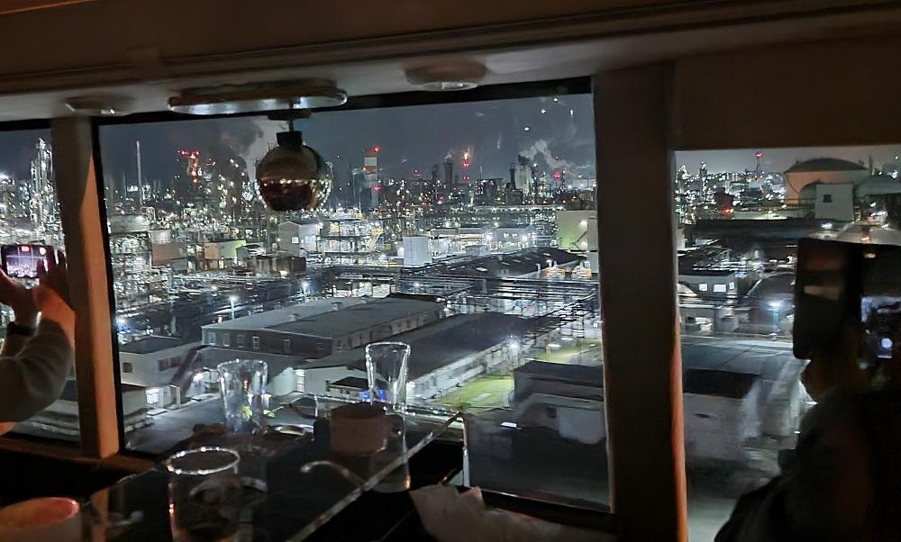 【人気ドラマで紹介】レストランバスの川崎工場夜景コース『フレンチとお酒と川崎工場夜景を楽しむ夜』のご予約に使えるWEBクーポン【１５，０００円分】