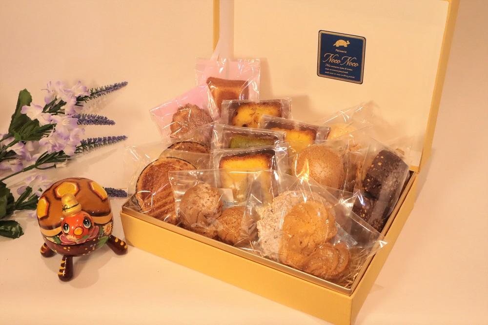 【川崎市にあるケーキ屋パティスリーノコノコ】シェフ自慢の焼き菓子16個