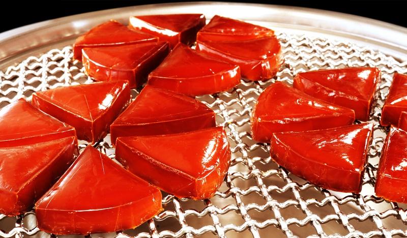 世界初　冷燻機能搭載　ヘラ絞り加工によるステンレス製大型オーブン燻製機