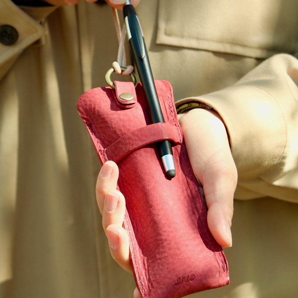 SKLO 首かけメガネケース(S)【Camel】