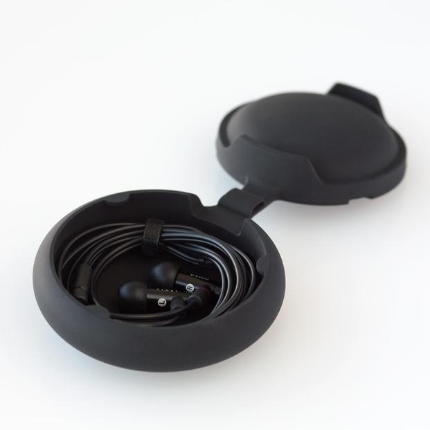 高音質有線イヤホン final E4000 MMCX OFCケーブル付属