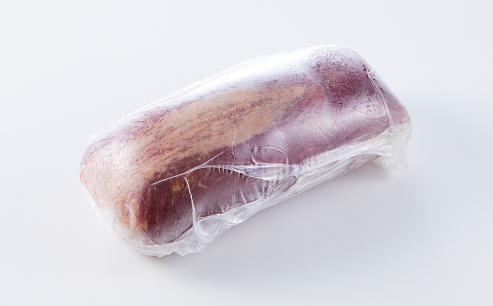 日本食肉流通センター内加工　特上　牛タン一本（600～700g）