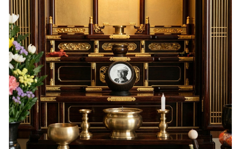 手元供養にも使える写真陶板付き宝物入れ「たまてまり」