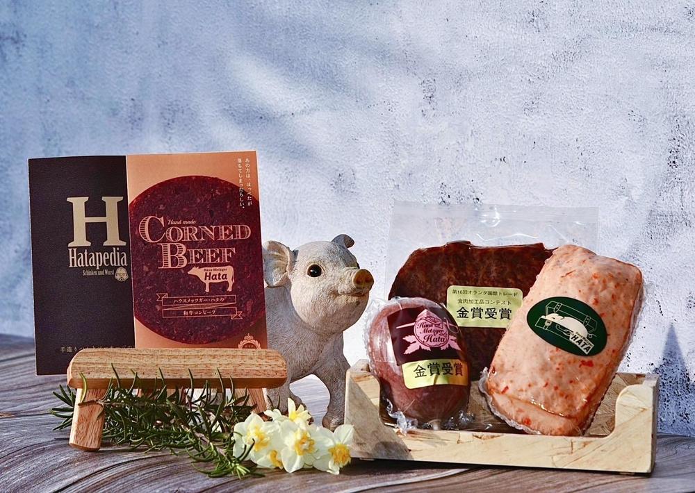 和牛コンビーフ、和牛ビーフジャーキー(短冊カット)、かわさき香辛子ケーゼの３点セット