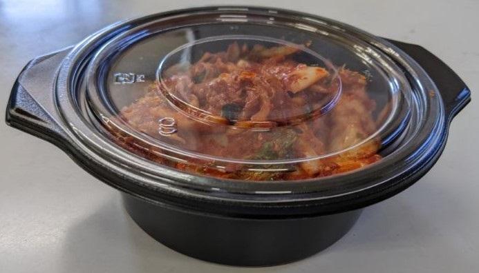 日高昆布の出汁を贅沢に使用！鍋専用キムチ330ｇ×２個セット