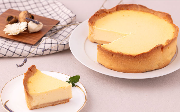 横須賀チーズケーキ 6号サイズ 濃厚ベイクドチーズ レモン風味 【パティスリーハダ】 [AKAM008]