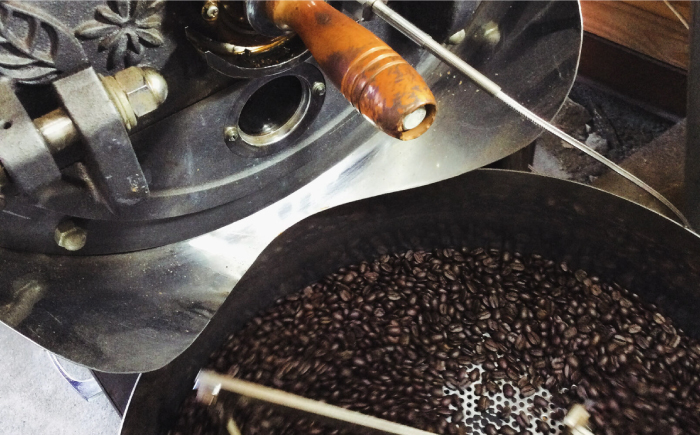 【選べる！焙煎度合い】粉 中煎り 中深煎り 深煎り 珈琲豆おまかせ 2種セット 珈琲 コーヒー 焙煎【宍戸珈琲】  [AKGP003-1] 中煎り