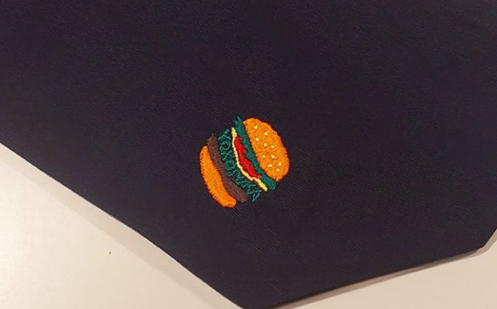 【数量限定30セット】ネイビーバーガー刺繍キャップ＆ネイビーバーガートートバッグ　【有限会社エムシーハウス】 [AKAP022]