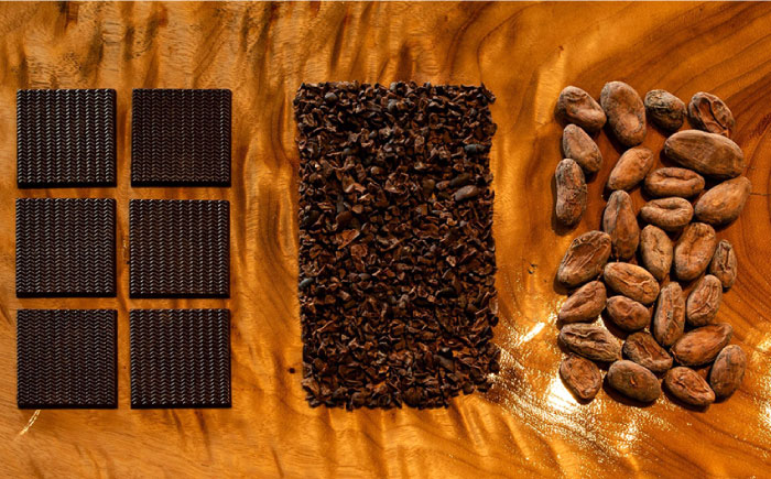 カカオ香る自家製チョコレートタブレット 【パティスリーエムニジョウ】 [AKEW015]