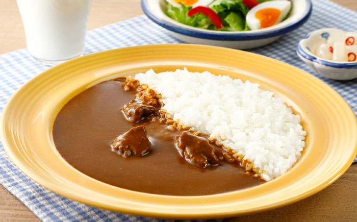 よこすか海軍カレー 180g×6【横須賀商工会議所 おもてなしギフト事務局（株式会社調味商事）】 [AKAQ002]