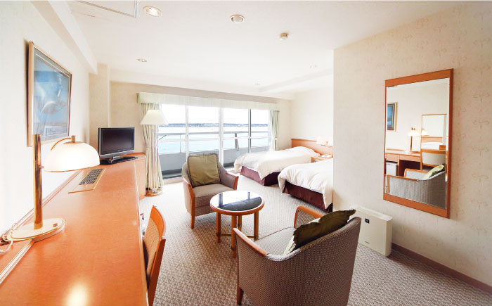 佐島マリーナホテル ツインルーム ペアチケット 宿泊券【株式会社ユニマットプレシャス】 [AKBZ004]