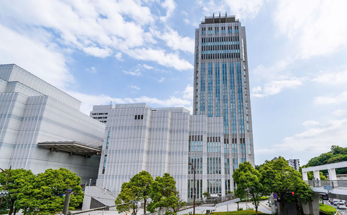 よこすか海軍カレーセット 200g×3箱【メルキュール横須賀】 [AKCF002]