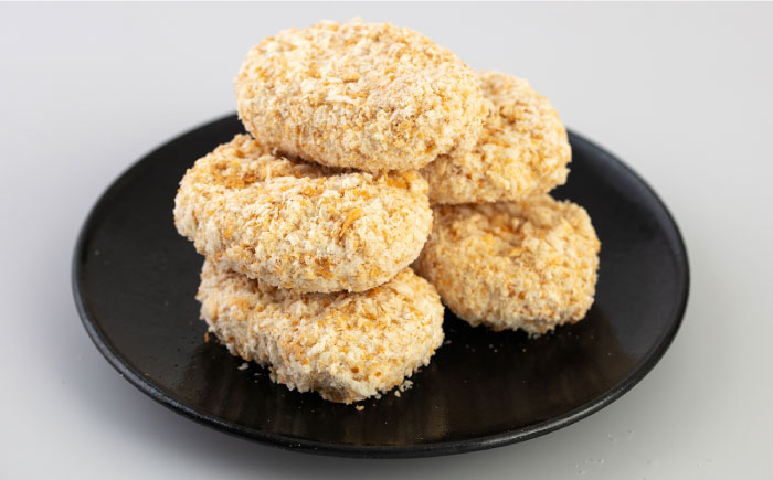 【全3回定期便】肉じゃがコロッケ 40個 3.4kg【有限会社丸伸商事】 [AKFH021]