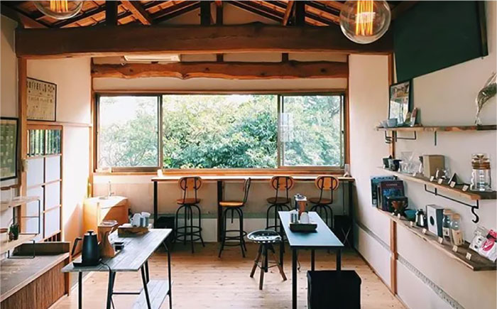 【全3回定期便】コーヒー豆 自家焙煎 深煎り エチオピア 200g×4 TSUKIKOYA COFFEE ROASTER ツキコヤ【株式会社RUINS】 [AKAD004]