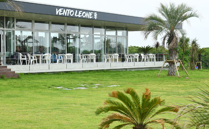 ソレイユの丘 VENTO LEONE パスタランチセット 食事券 2名分【株式会社日比谷花壇】 [AKBO009]