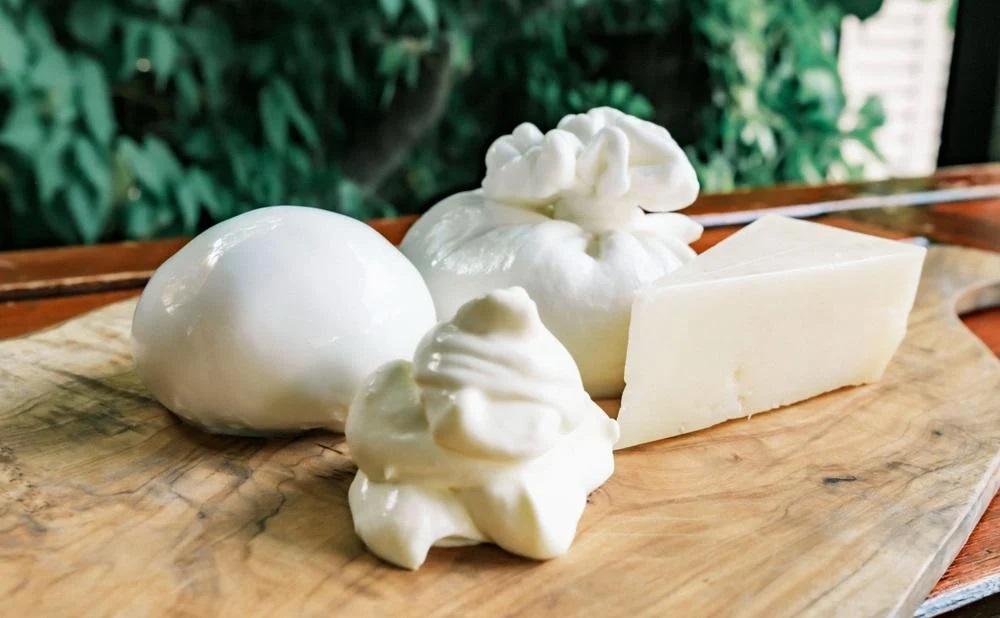 BeBe鎌倉 ジャパンチーズアワード受賞チーズ＋マスカルポーネ（チーズセットB） ｜ チーズ 乳製品 加工食品 おすすめ モッツァレラチーズ マスカルポーネ チーズセット 人気 食品 フレッシュチーズ ナチュラルチーズ 高級チーズ 詰め合わせ 送料無料 神奈川 鎌倉