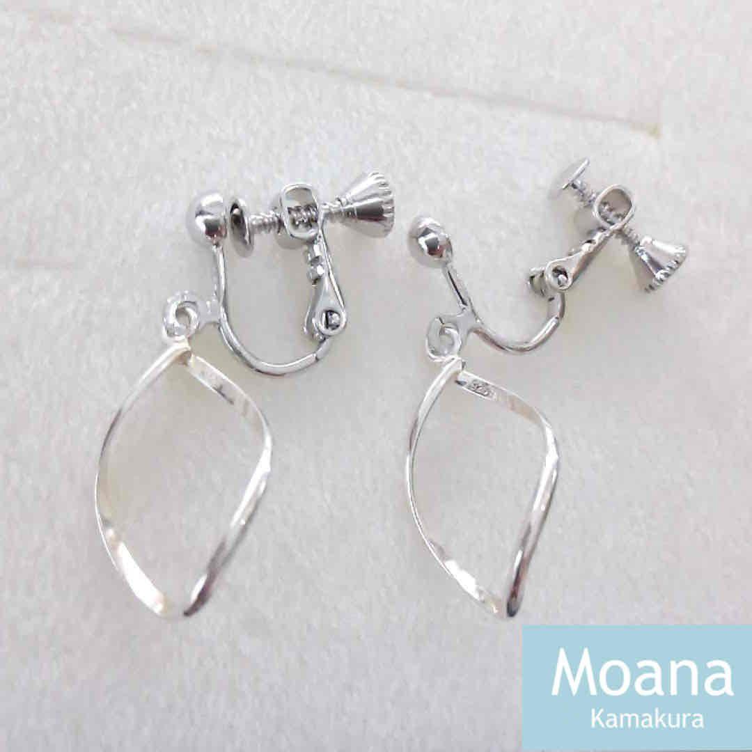 シルバーオーバルツイストイヤリングネックレスセット