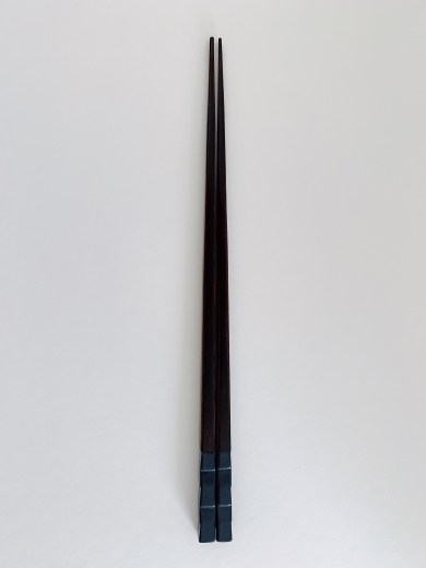 鎌倉彫　箸「市松」勝色　21.5cm