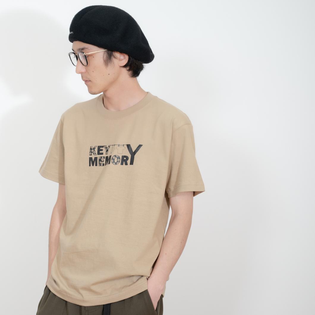 《0》【KEYMEMORY 鎌倉】フラワーロゴTシャツ BEIGE