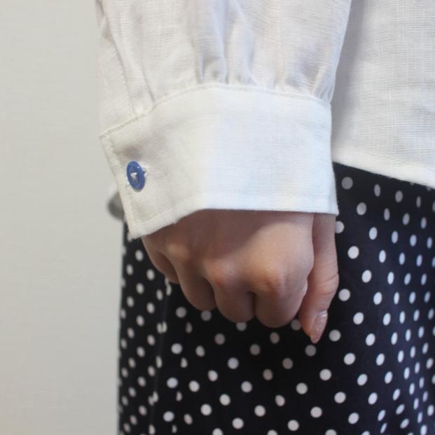 北鎌倉のアトリエよりお届け フレンチリネンのピンタックブラウス【カラー：白】