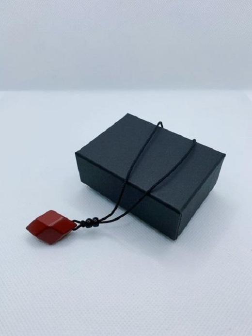 鎌倉彫ペンダント　 朱