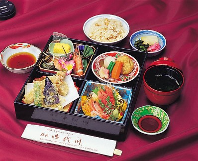 はとバス定期観光バスC7810「鎌倉・江の島遊覧」