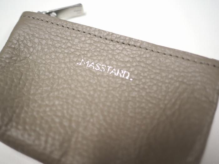 MASSTARD -MINIMAL LEATHER POUCH PETIT- GREIGE