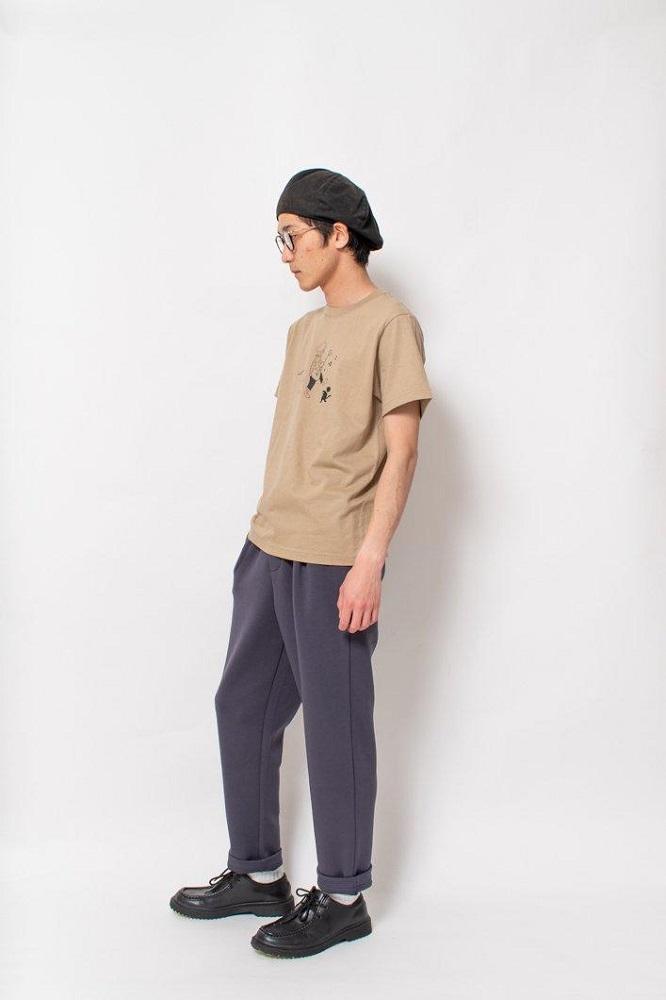 《0》レディースM　ミュージックTシャツ　BEIGE
