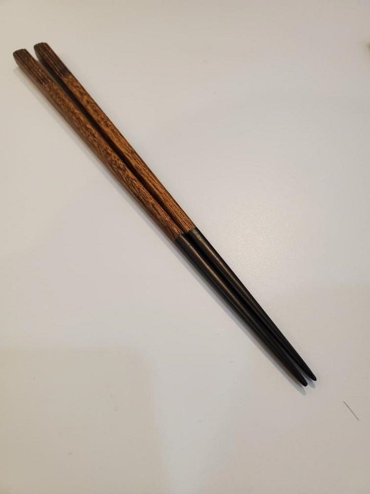 鎌倉彫　箸　先黒漆塗