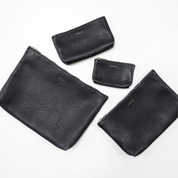 MASSTARD -MINIMAL LEATHER POUCH LARGE- BLACK