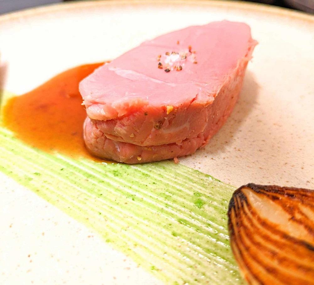 フランスの伝統的な食材や地産地消を味わうスペシャルコース ペアチケット　1枚【金曜日・土曜日・日曜日・祝日限定】