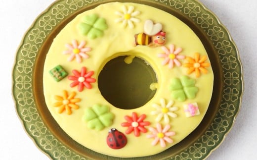 バームクーヘン バウムクーヘン 湘南クーヘン フラワーリース 菓子 洋菓子 焼き菓子 お菓子 おかし スイーツ おやつ 美味しい 手作り ドルチェ デザート 冷蔵 バター 卵 玉子 tamago タマゴ ブランデー 果実酒 ギフト プレゼント 誕生日 ご褒美 お取り寄せ かわいい 菊野屋製菓舗 神奈川 湘南 藤沢