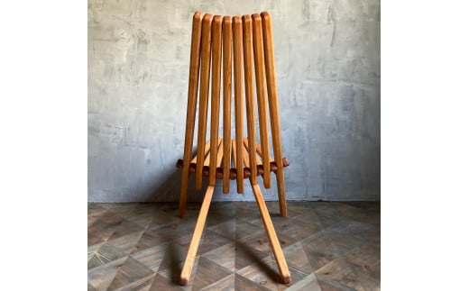 椅子 1脚 フォールデイング リラックス チェア 無垢材 ダイニング インテリア 木製 ハンドメイド 家具 カグ かぐ おしゃれ かわいい 杉 ビンテージ 椅子 日用品 リビング キッチン 市場家具 イチバ いちば 85ファニチャー 国産杉 国産 神奈川 湘南 藤沢