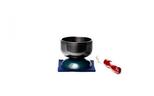 小田原砂張おりん (2.3寸(約7cm)【りんセット 砂張おりん 法事 仏壇用品 法要 お彼岸 仏事 仏事用 おりんセット おりん布団 仏壇仏具 りん棒 仏具用品 りん布団 リン布団 りん おりん 神奈川県 小田原市 】